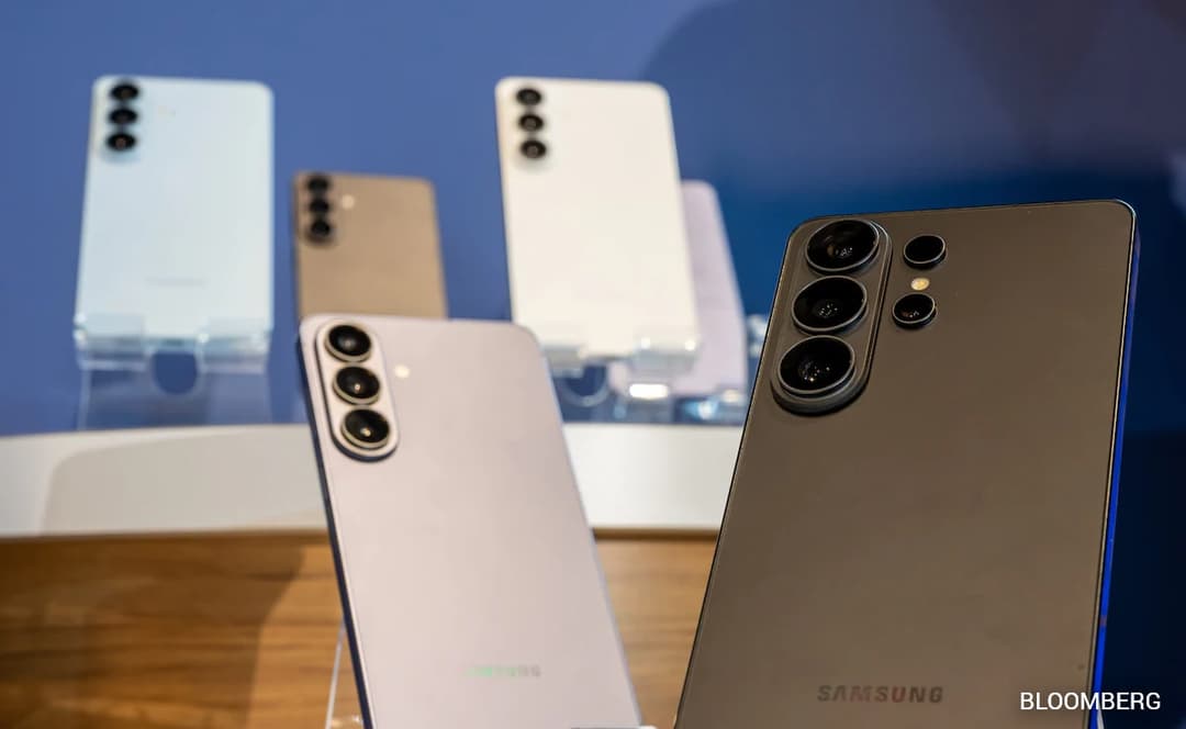 Samsung Unveils Galaxy S26 Ultra With Built-In Privacy Display, AI Upgrades