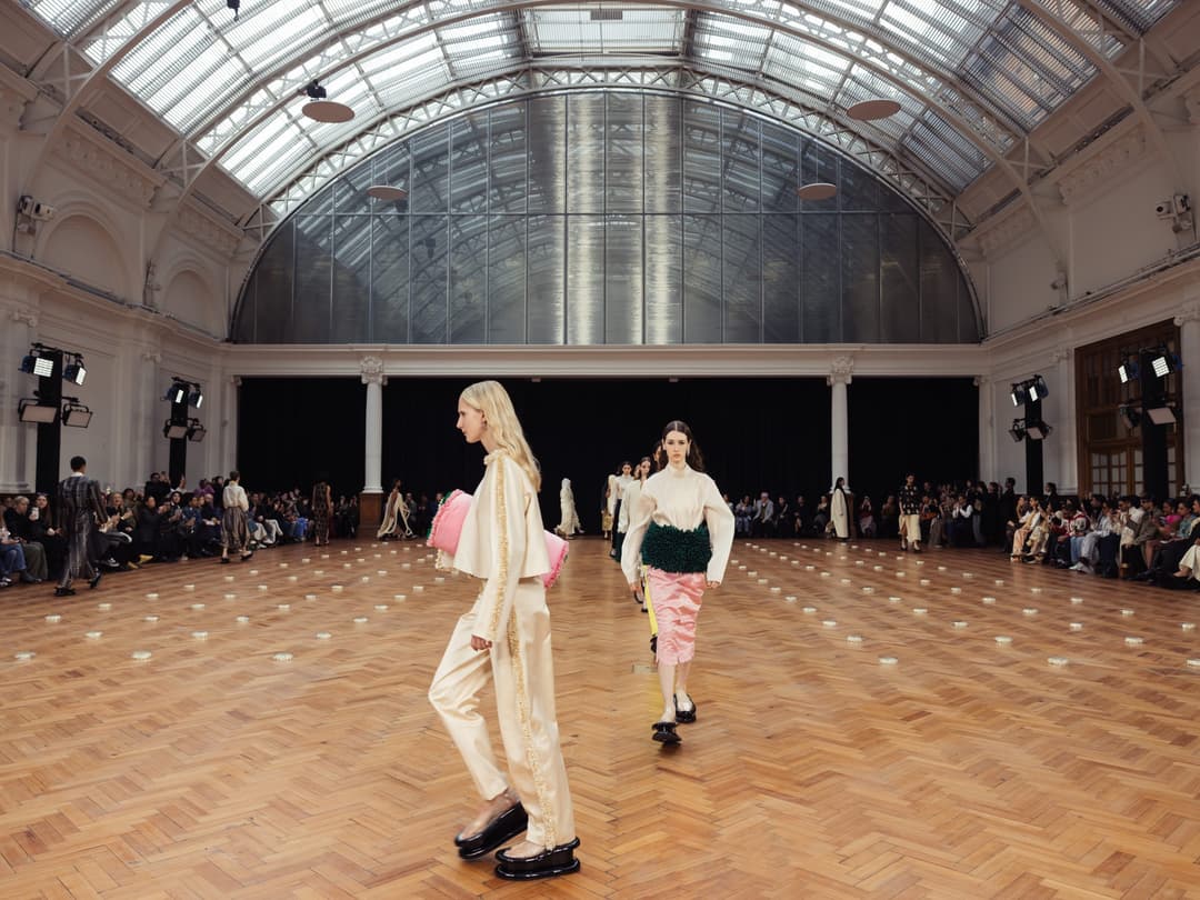 Samsung Galaxy S26 Series to Raw Mango’s LFW Debut: Luxury News Wrap