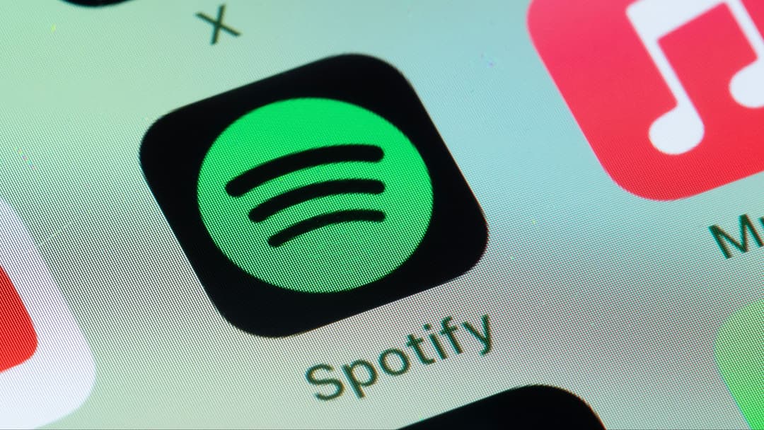 Spotify upgrades its lyrics feature with offline access, more translations | TechCrunch