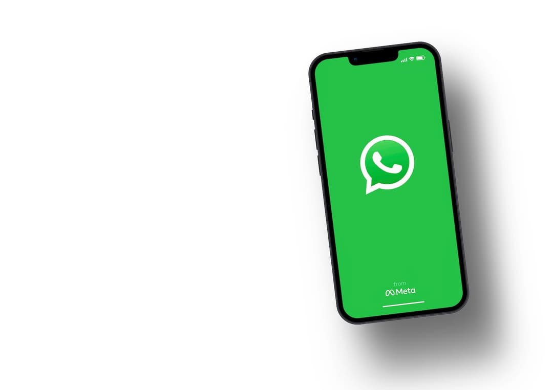 WhatsApp is testing a feature to hide texts