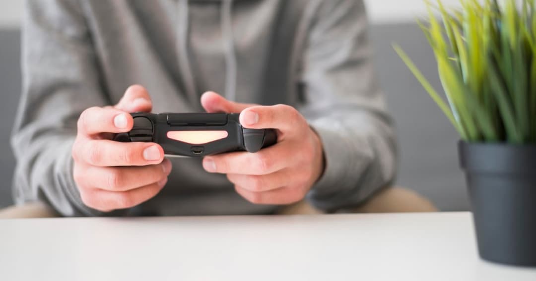 Videogame Features That Have Quietly Changed How We Play Online | GameGrin