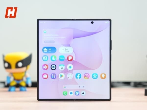Samsung Galaxy Z Fold 8 Ultra Review: Samsung's Most Complete Foldable Yet
