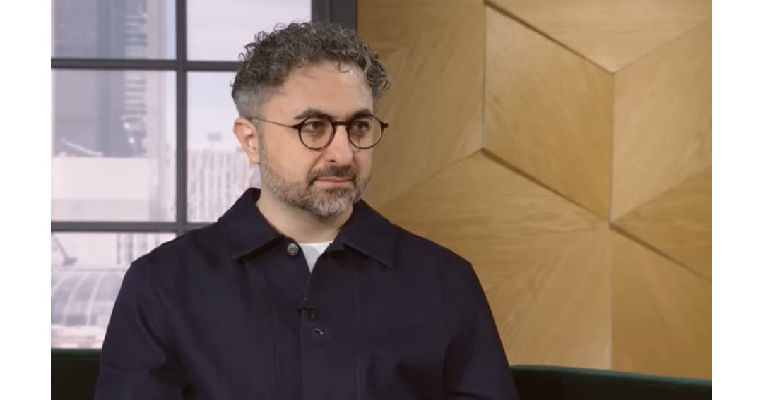 Microsoft frontier AI models plan reshapes powerful AI race