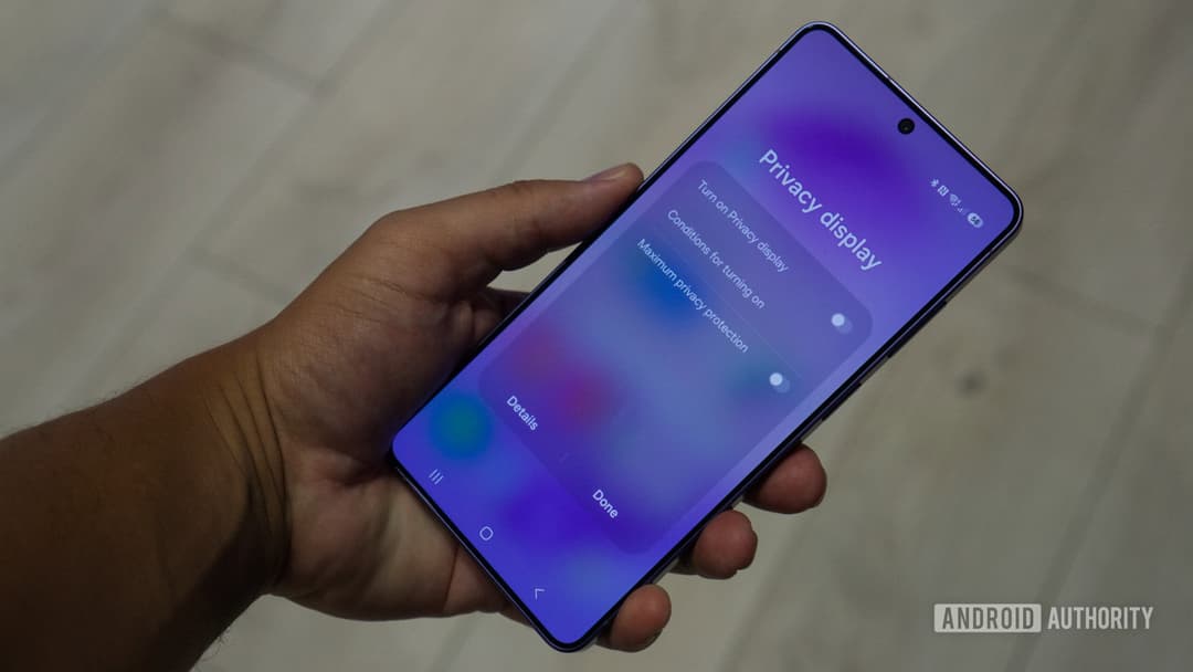 The Galaxy S26 Ultra has a major display flaw that cheap Android phones solved years ago